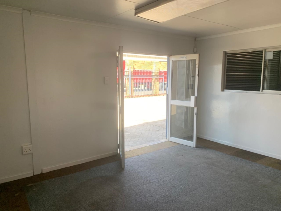 To Let commercial Property for Rent in Oos Einde Free State